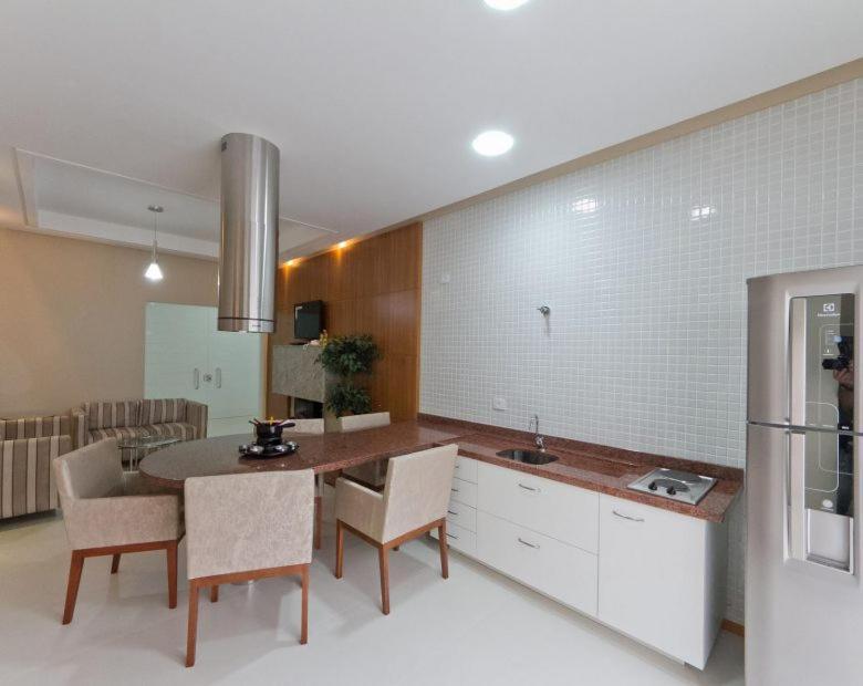 Alto Padrao! Shop. Estacao. Piscina, Sauna, Academia. Novo! Куритиба Экстерьер фото